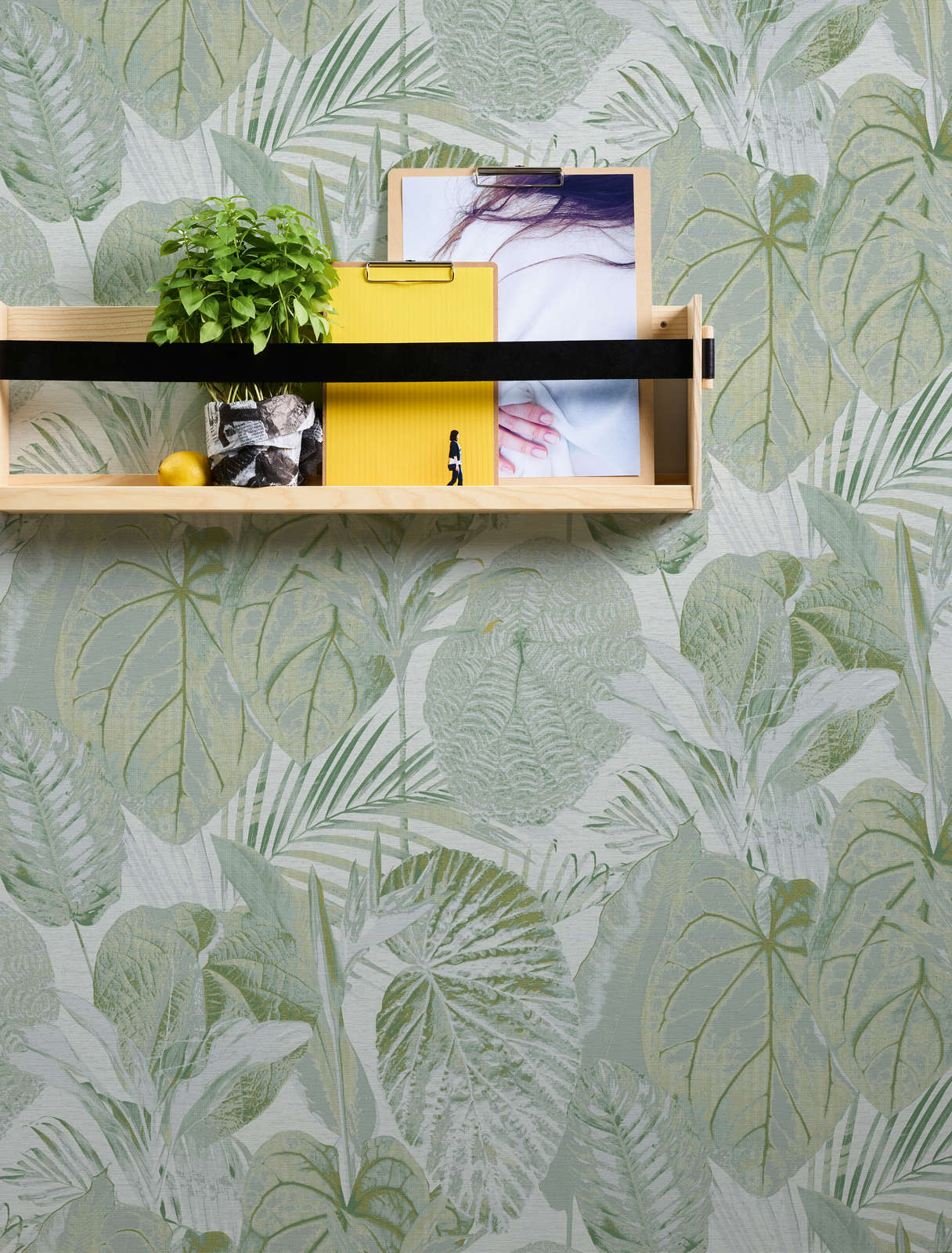 livingwalls Wallpaper Famous Garden