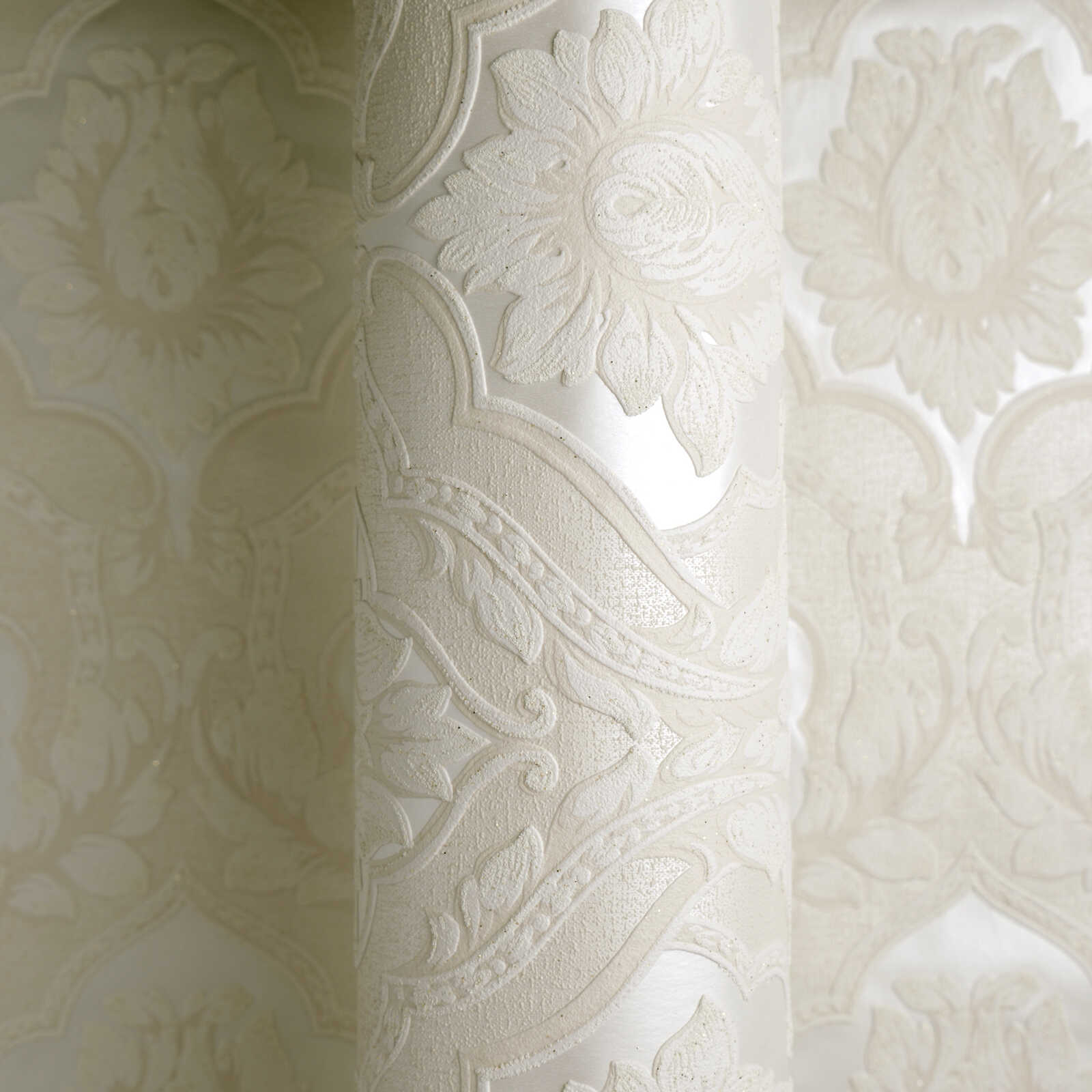A.S. Création Tapete Designed in White