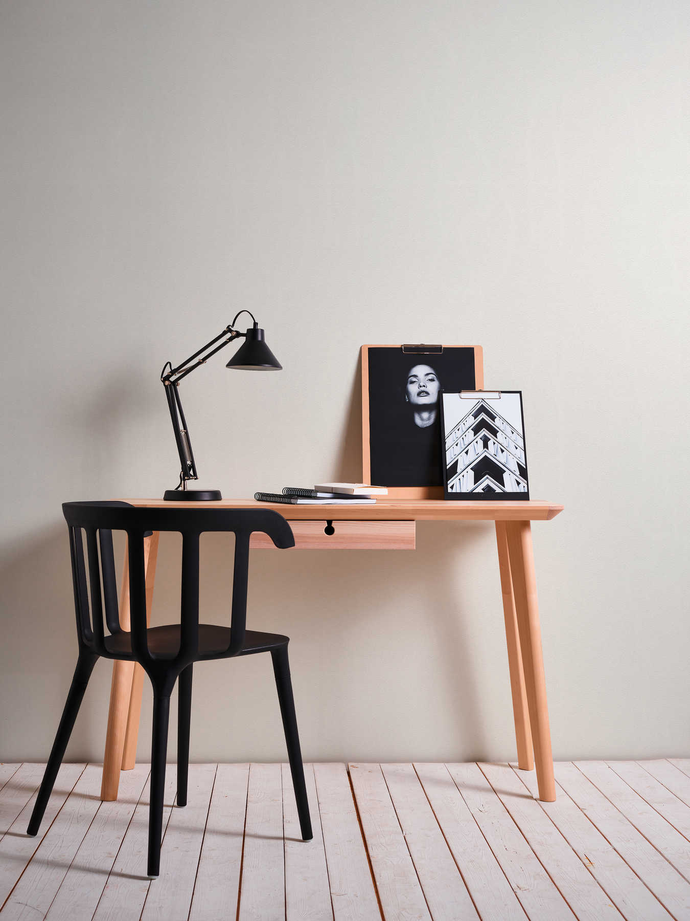 A.S. Création papier peint Designed in White