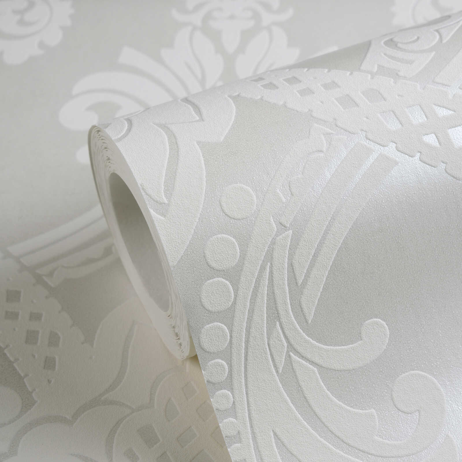 A.S. Création Обои Designed in White