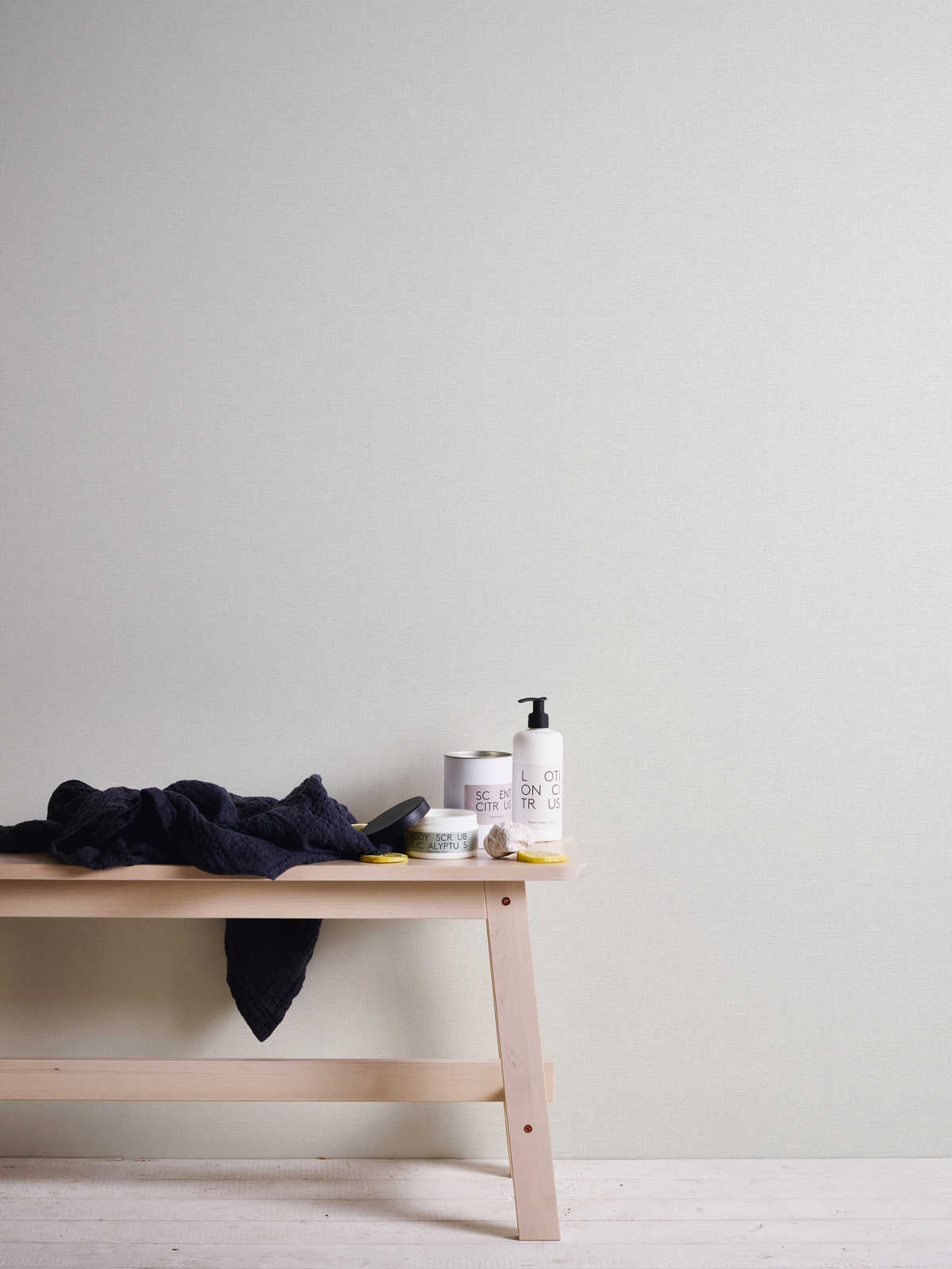 A.S. Création papier peint Designed in White