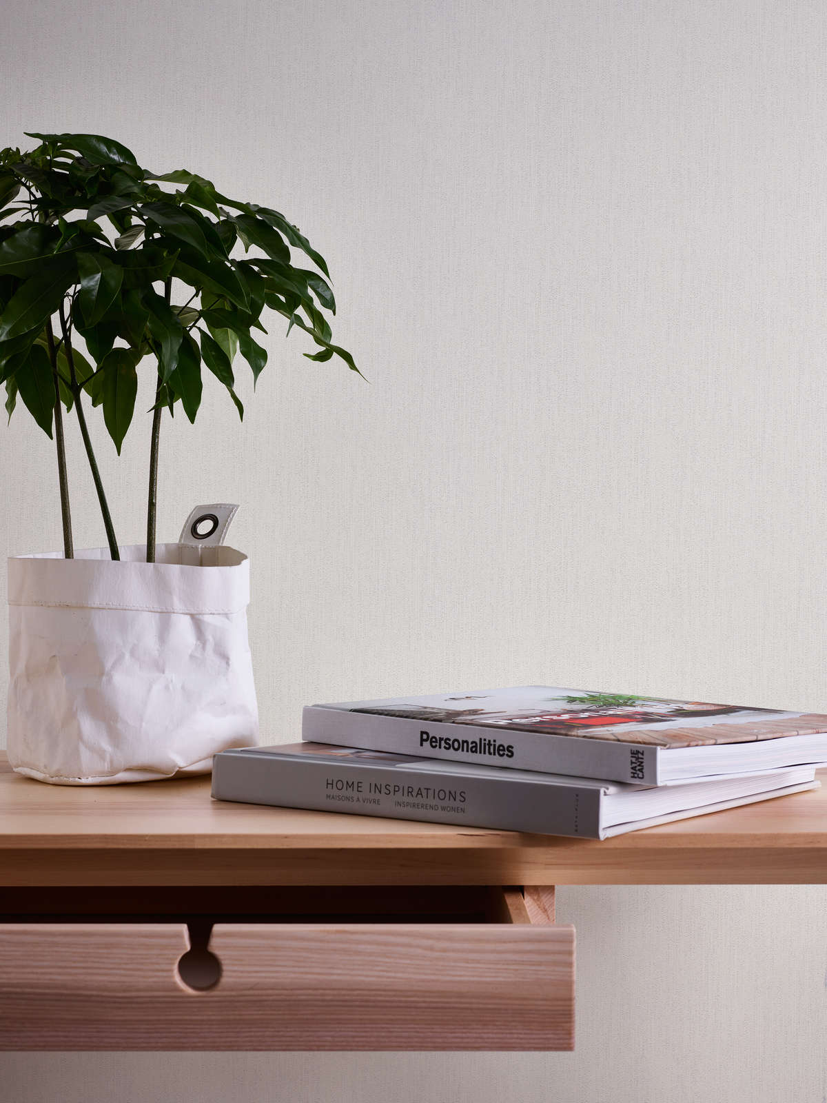 A.S. Création Behang Shades of White