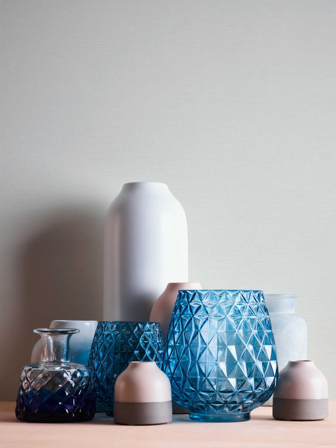 A.S. Création Обои Designed in White