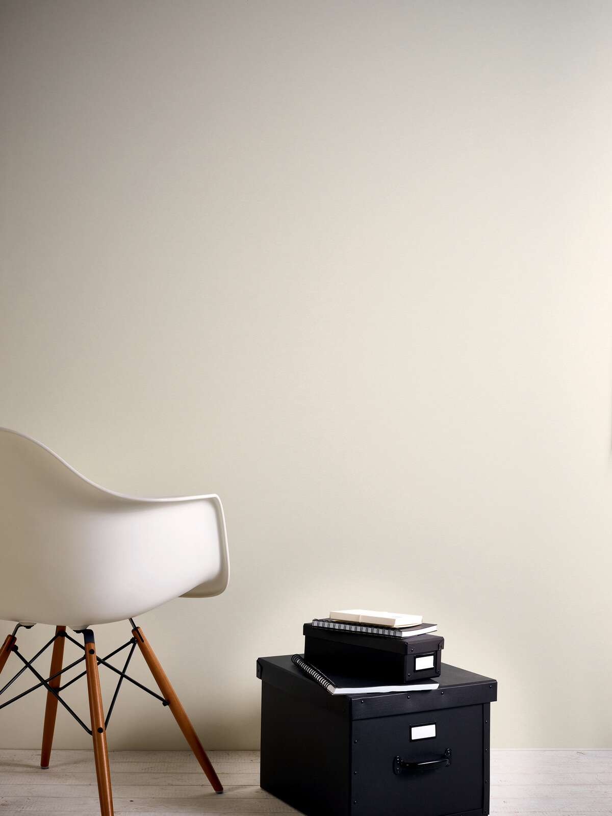 A.S. Création papier peint Designed in White